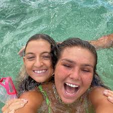 Back and better than ever baby @nataliezacek