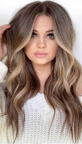Beste Christmashairstyles Color Haarfarbentrends Hair Frisuren 2020 Trend Farbe Honey Brown Hair Cool Brown Hair Hair Color Balayage