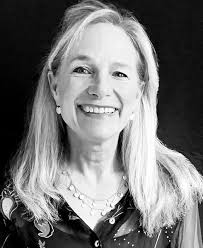 The Tiffany Box: a memoir: Buckstaff, Kathleen: 9780988764200: Amazon.com:  Books