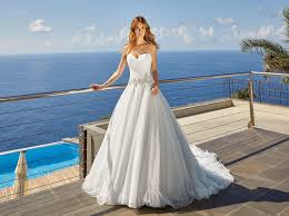 Maybe you would like to learn more about one of these? Prinzessinnen Brautkleider Mit A Linie Schleppe Spitze Tull Und Reifrock