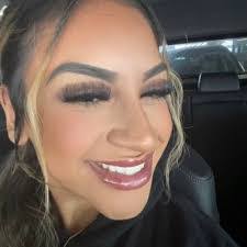 Jessenia Torres's Instagram, Twitter & Facebook