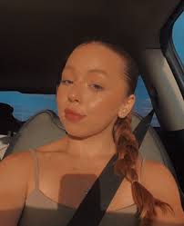 Bella (@bbellaa.123) • Instagram photos and videos