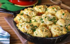 One Skillet Chicken Pot Pie In Just 30 Minutes Recipe Chicken Pot Pie Recipes Food Recipes