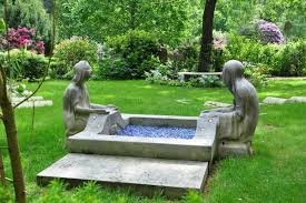 Suchen sie die frauen, an die wir im garten der frauen erinnern auch virtuell an ihren ehemaligen wohnorten auf. Friedhof Der Zukunft Feinschwarz Net