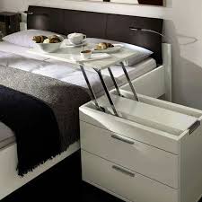 Breakfast In Bed The Smart Way Mobilier De Salon Idees De Meubles Deco Maison