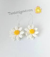Daisy Hoops Polymer Clay Floral Hoops Flower Hoop Earrings Etsy Polymer Clay Flower Jewelry Clay Jewelry Clay Jewelry Diy