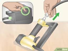 Push in on the rod and pull it out to remove it. 3 Ways To Load A Staple Gun Wikihow