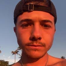 Marisa Vogel's Instagram, Twitter & Facebook