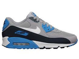 Eminem In Nike Air Max 90 Essential In Berzerk Video Sneakernews Com Nike Air Max 90 Nike Air Max Nike Shoes Air Max