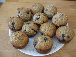 Les Meilleurs Muffins Sante Au Gruau Aux Bananes Et Aux Bleuets Healty Food No Cook Desserts Food
