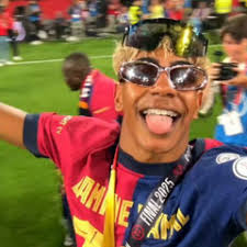 Listen to Madonna-Don't You Know 1981 by Stijn Heuvinck in Madonna playlist  online for free