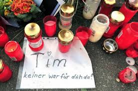 Wie geht es den betroffenen heute und was hat sich. Amoklauf Von Winnenden Stadt Wird Eltern Von Tim K Verklagen Nachrichten Schwarzwalder Bote