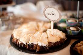 See more of buffet para bodas on facebook. Buffet De Postres Caseros Para Vuestra Boda Tendencias De Bodas Magazine Blog
