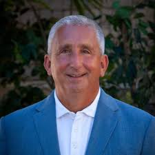 The CarePatrol Franchise Systems, LLC brand continues to thrive---here is  the franchisee of the year, Randy Chipman welcoming Jerry Bacon and Sandy  Bacon of Cedar Rapids, Iowa to our growing network. |