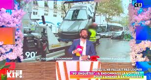 Cyril hanouna est un animateur et producteur de la télévision française mais également un animateur radio. C Que Du Kif Tpmp Cyril Hanouna Se Reinvente Audiences Sensibles Pour C8 Toutelatele