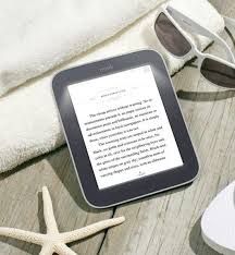 Just In Time For The Opening Day Of Swimsuit Season This Is A Reader With Adjustable Lighting And An Even More Travel Fr Glowlight Nook Glowlight Ebook Reader