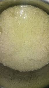 Beras kisar mudik ke hulu, tanak pulut santan durian; Namakucella Cara Tanak Pulut Cantik Dan Tak Lembik