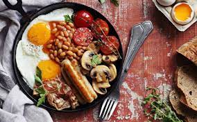 Beef, yorkshire pudding, roast potatoes, other vegetables. 11 Traditional English Foods And Recipes Familysearch