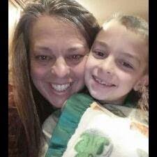 Tammy Mikkelson's Instagram, Twitter & Facebook