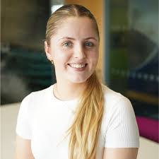 Sandra Gleeson's Instagram, Twitter & Facebook