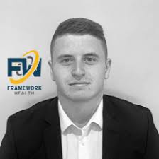 Ross Forrester's Instagram, Twitter & Facebook