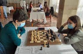 A chess prodigy, he earned his grandmaster title at the age of 14 years, 7 months and 27 days.1. Deac And Ciolacu Win Romanian Championship