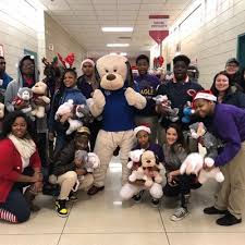 Wolfkeeper university will help you achieve your dream come true! Petsmart South Loop Chicago Looppetsmart Twitter
