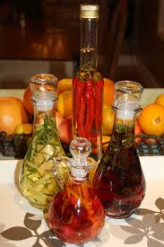 Infused Vinegar Infused Vinegars Infused Vinegar Recipe Flavored Vinegars