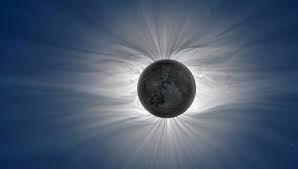 In prima eclipsa de soare a anului, luna va bloca aproape in totalitate soarele, urmand ca joi, 10 iunie, pe cer sa ramana vizibil doar un cerc de foc din steaua in jurul careia orbiteaza pamantul, potrivit live science. Eclipsa De Soare A Inceput Imagini Spectaculoase Publicate De Nasa