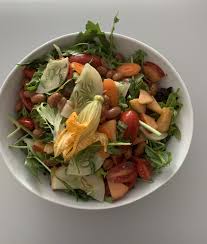 Farmers Market Salad In 2020 Cranberry Beans Cooking Lemon Cucumber