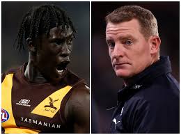 He knows he's in a very good position to coach next year, it just probably  isn't (at) the Western Bulldogs" 😲 So where does Luke Beveridge's future  lie? COACHING CAROUSEL STATE OF