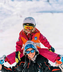 Tout au long de la saison, retrouvez des animations gratuites et une. Sejours Ski Hors Piste Vacances En Famille Avec L Ucpa