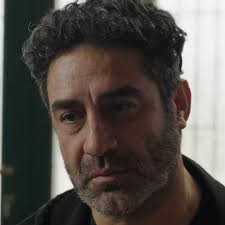 Uno puede ser este o aquel. . @festivalfira La lógica del pino de  @pabloviollaz . Cámara y dir de fotografía @fedejacobi Sonido  @ramironalvarez Elenco genial de actrices, actores. Equipazo en producción,  asistencia