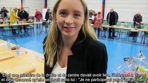 « très transparente », vanessa williot a également évoqué sa vie privée publiquement, devant le conseil : Xavier Bertrand Qui Est Sa Femme Vanessa Williot Video Dailymotion