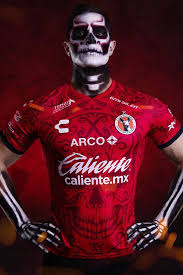 Omar alejandro gonzalez (born october 11, 1988) is an american professional soccer player who plays as a defender for toronto fc in major league soccer. Mexico S Day Of The Dead Liga Mx Clubs Unveil Stunning New Kits