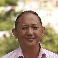 Jules Ferguson's Instagram, Twitter & Facebook