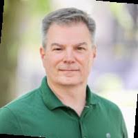 Stephanie Degenhardt's Instagram, Twitter & Facebook