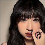 Trudy Simons's Instagram, Twitter & Facebook