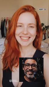 Ela está dando o que falar: Marisa Maiô, uma apresentadora de TV criada com  a inteligência artificial VEO3 do Google, traz à tona o debate sobre a  titularidade de direitos autorais em