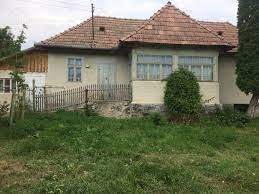 5 camere, 2300 mp mihai viteazu. Casa La Tara Cu Curte Camara Si Teren Casa Vila Cu 3 Camere De Vanzare In Deleni Judetul Cluj Xv0401rod 20 000 Eur