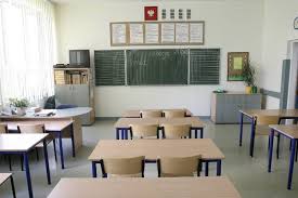 Plan lekcji dla uczniów i nauczycieli pozostaje bez zmian (dotyczy to nauczania zdalnego i stacjonarnego). Nauczanie Hybrydowe W Szkolach Na Czym Polega Nauczanie Hybrydowe Mamadu Pl