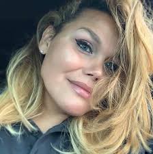 Aquí está nuestra bella Miss Universe El Salvador