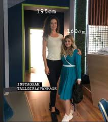 Pin By Mustafa Kurt On Twomen Tall Women Tall Girl Tall People