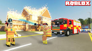 Itfaiyeci Olduk Yanginlari Sondur Ve Sehri Kurtar Panda Ile Roblox Redwood County