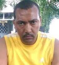 ♥ እጃቸውን ዘርግተዋል♥ • ደጉና ጨዋው የኢትዮጵያ ሕዝብ ያለችውን እየቋጠረ ተጎጂ ወገኖቹን በማጽናናት ላይ ይገኛል፡፡  • የሚድሮክ ኢትዮጵያ እህት ኩባንያዎችና የሚድሮክ ኢትዮጵያ ሊቀ መንበር ሸኸ መሃመድ ሁሴን ዓሊ ...