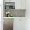 Kitchenette est un mot de 11 lettres synonyme de cuisine, cuisinette, gastronomie, office. Https Encrypted Tbn0 Gstatic Com Images Q Tbn And9gcsdhlljle Rozmna1iz8qxe Yskltpgsamdmbtixasnqgm26wak Usqp Cau