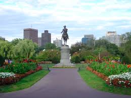 Mapping Boston S Secret Gardens 25 Of The Many Green Spaces Boston Public Garden Public Garden Boston Attractions