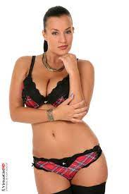 Watch stripper carmen croft online on youporn.com. Virtuagirlhd Carmen Croft Julia Desktop Stripper Pissing String Pornpics Vip Gallery