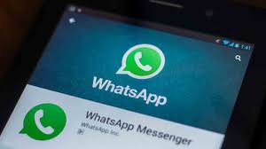 Pengguna whatsapp atau biasa disebut wa dapat kehilangan akun mereka jika tidak menyetujui syarat dan ketentuan baru dengan menekan tombol 'setuju' maka anda menyetujui persyaratan baru kami akan akan efektif mulai senin 8 februari 2021. Anda Pengguna Whatsapp Bulan Depan Bakal Ada Kebijakan Privasi Baru Telisik Id