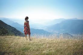 Tráiler de la nueva maravilla de Mia Hansen-Løve: 'L'avenir', protagonizada  por Isabelle Huppert